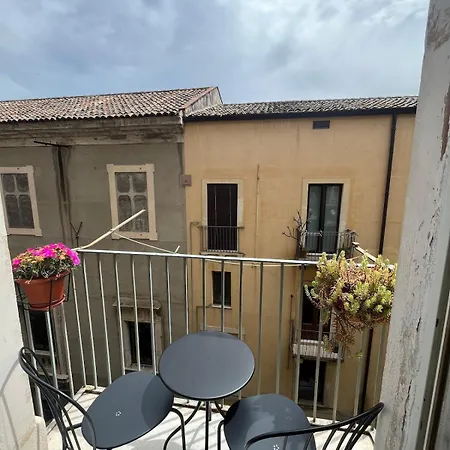 Апартаменты La Casa Del Borgo Катания
